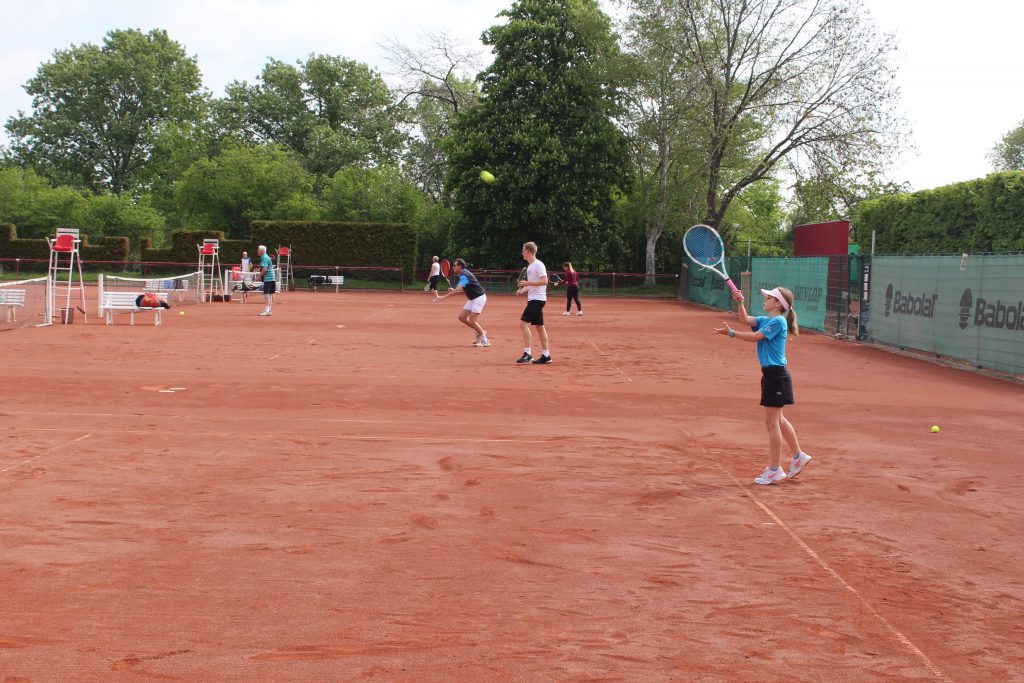 Toller Start des 1. TCM in die Sommersaison 2019 im Rahmen des Aktionstages „Deutschland spielt Tennis“ Toller Start des 1. TCM in die Sommersaison 2019 im Rahmen des Aktionstages „Deutschland spielt Tennis“