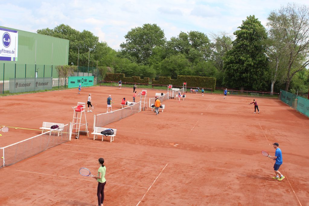 Toller Start des 1. TCM in die Sommersaison 2019 im Rahmen des Aktionstages „Deutschland spielt Tennis“ Toller Start des 1. TCM in die Sommersaison 2019 im Rahmen des Aktionstages „Deutschland spielt Tennis“